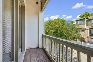 2733 Cortlandt St, Houston, TX 77008 - Photo 13