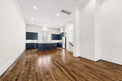 2733 Cortlandt Street, Houston, TX 77008 - Photo 11