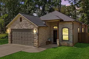 10921 Oriole Pl, Conroe, TX 77385 - Photo 1