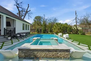 802 W 30th St, Houston, TX 77018 - Photo 43