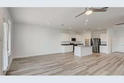 10415 Lancaster Forest Lane #3B, Houston, TX 77051 - Photo 5