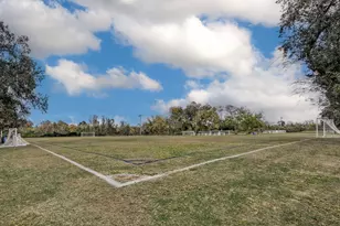 2011 Creek Valley Ln, Sugar Land, TX 77478 - Photo 23