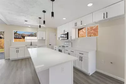 12411 Drifting Winds Drive, Houston, TX 77044 - Photo 5