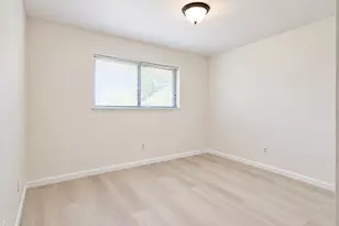 3030 S Blue Meadow Cir, Sugar Land, TX 77479 - Photo 23