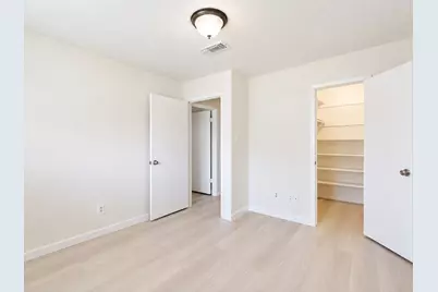3030 S Blue Meadow Circle, Sugar Land, TX 77479 - Photo 21