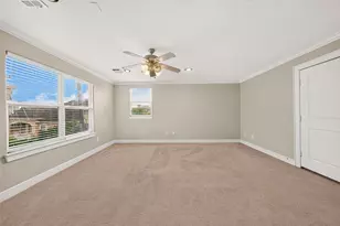 2816 McCulloch Cir, Houston, TX 77056 - Photo 31