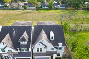 10514 Hess Ln, Houston, TX 77096 - Photo 45