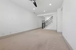 10514 Hess Ln, Houston, TX 77096 - Photo 27