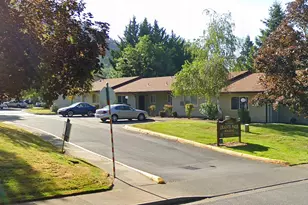 1465 NE 10th St, Other, OR 97526 - Photo 3