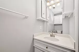 24707 Haigshire Dr, Tomball, TX 77375 - Photo 19