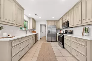 24707 Haigshire Dr, Tomball, TX 77375 - Photo 13