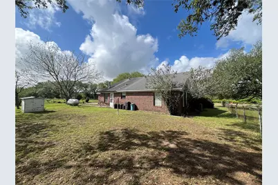 1475 Cr 16, Altair, TX 77412 - Photo 39