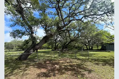 1475 Cr 16, Altair, TX 77412 - Photo 5