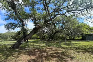 1475 Cr 16, Altair, TX 77412 - Photo 5