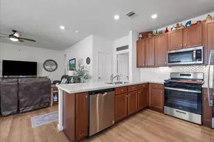 712 Allana Ln, Alvin, TX 77511 - Photo 15