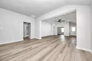 3434 Windmill Palm Dr, Manvel, TX 77578 - Photo 9