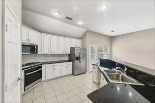 5 Paddock Pines Pl, Spring, TX 77382 - Photo 1