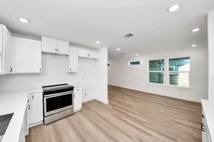 8116 De Priest St, Houston, TX 77088 - Photo 31