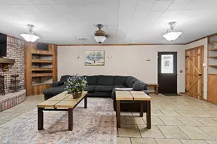 303 W Stringer St, Kirbyville, TX 75956 - Photo 7