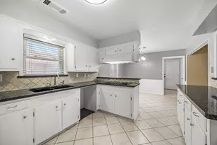1312 Hancock Ave, Pasadena, TX 77502 - Photo 11