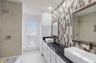 2430 Waterwood Dr, Sugar Land, TX 77479 - Photo 25
