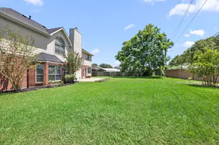 2430 Waterwood Dr, Sugar Land, TX 77479 - Photo 39