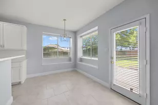 2430 Waterwood Dr, Sugar Land, TX 77479 - Photo 15