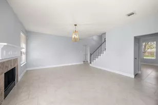 2430 Waterwood Dr, Sugar Land, TX 77479 - Photo 11