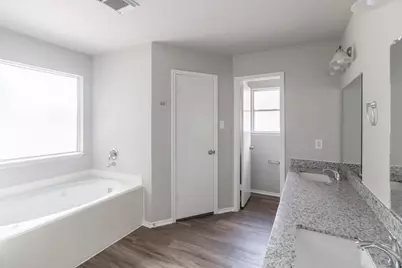 2007 Ruffian Lane, Stafford, TX 77477 - Photo 15