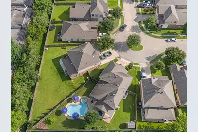 16551 Winthrop Bend Drive, Houston, TX 77084 - Photo 33