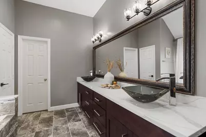 2718 Five Oaks Drive, Missouri City, TX 77459 - Photo 25