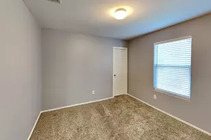 2203 Shady Birch Dr, Conroe, TX 77301 - Photo 13