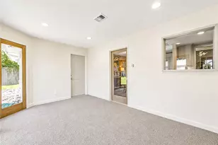 1939 Wycliffe Dr, Houston, TX 77043 - Photo 17