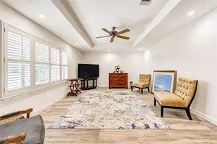 1939 Wycliffe Dr, Houston, TX 77043 - Photo 5