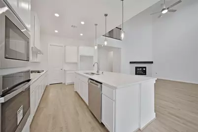 23 Perennial Canyon Drive, Tomball, TX 77375 - Photo 11