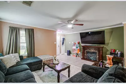 9915 Victoria Grove Lane, Houston, TX 77075 - Photo 9