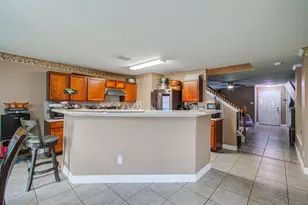 9915 Victoria Grove Ln, Houston, TX 77075 - Photo 11