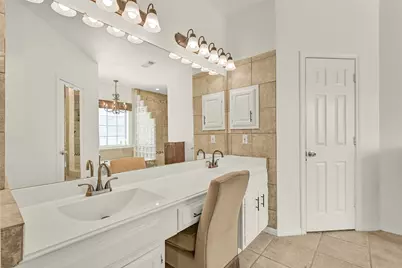 1501 W Castlewood Avenue, Friendswood, TX 77546 - Photo 27