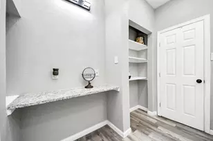 623 Medina St, Houston, TX 77012 - Photo 25