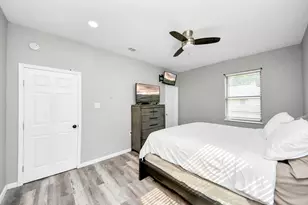 623 Medina St, Houston, TX 77012 - Photo 29
