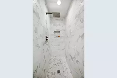 5665 Pine Forest Road, Houston, TX 77056 - Photo 23