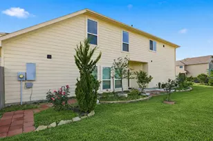 5103 Dauntless Dr, Houston, TX 77066 - Photo 5