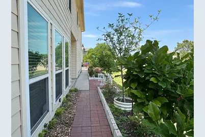 5103 Dauntless Drive, Houston, TX 77066 - Photo 5