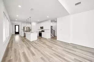 22122 Strathfield Cir, Cypress, TX 77433 - Photo 17