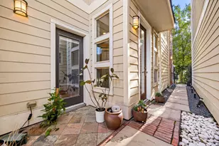 1107 Studer St, Houston, TX 77007 - Photo 3
