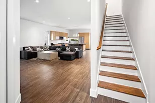 5511 Paraiso Pl, Houston, TX 77091 - Photo 9