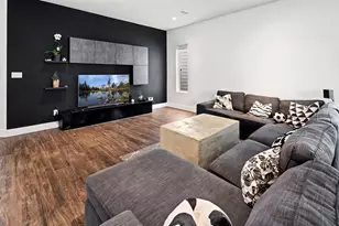 5511 Paraiso Pl, Houston, TX 77091 - Photo 5