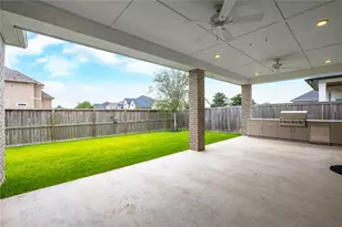 1912 Silver Point Ct, Friendswood, TX 77546 - Photo 35