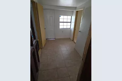 8214 Barkley Street, Houston, TX 77017 - Photo 9