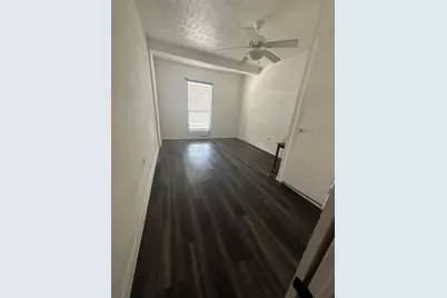 8214 Barkley Street, Houston, TX 77017 - Photo 7